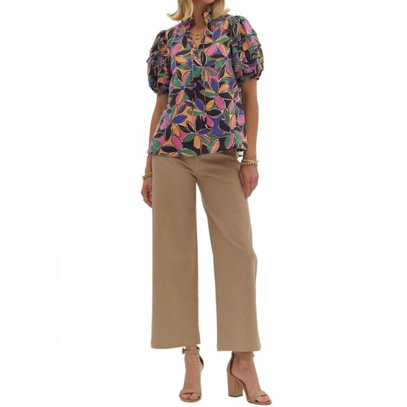 NEW ENTRO floral print short sleeve tiered detail blouse in multicolor